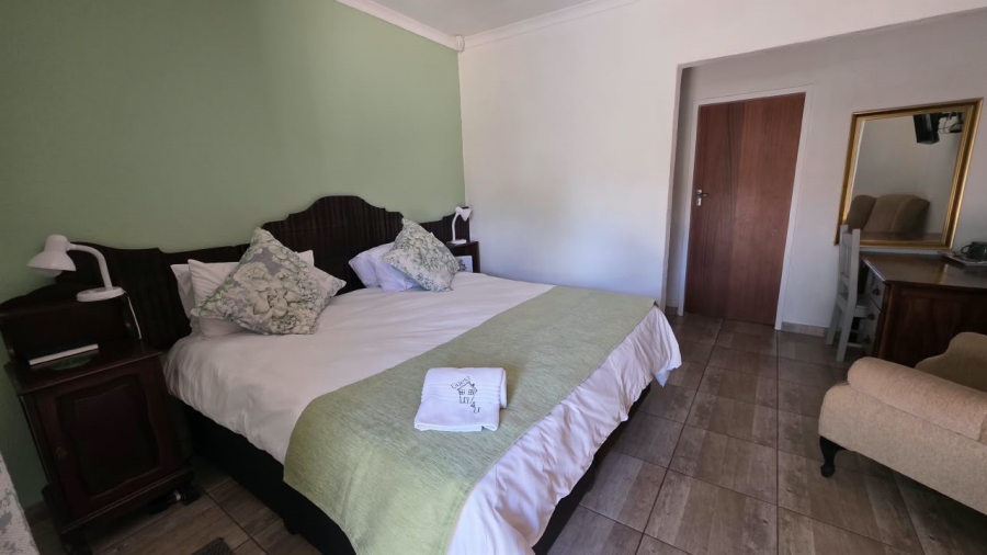Commercial Property for Sale in Flamwood North West